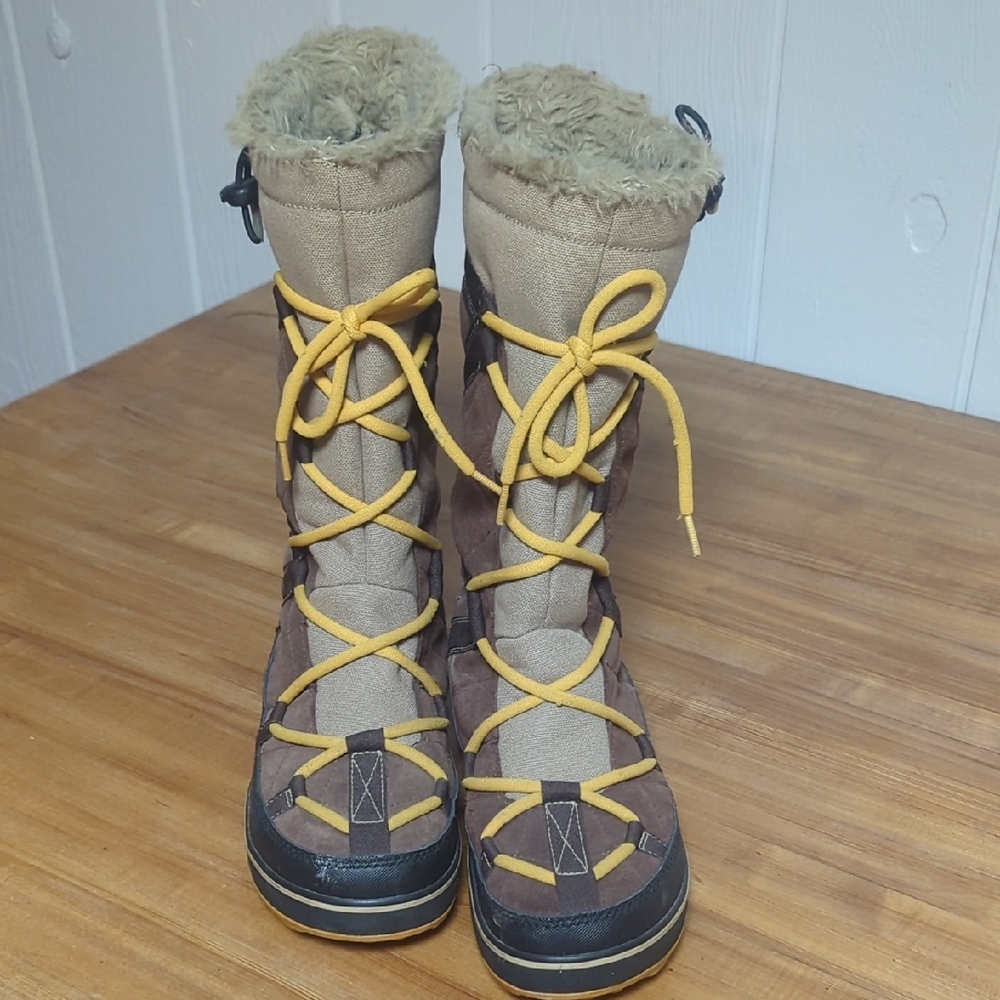 Sorel Brown and Yellow Winter Boots